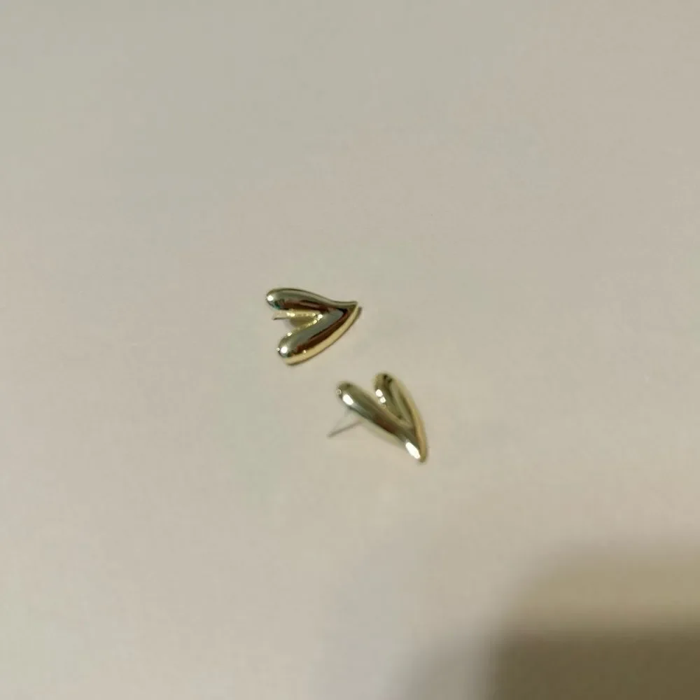 Good heart earrings N930